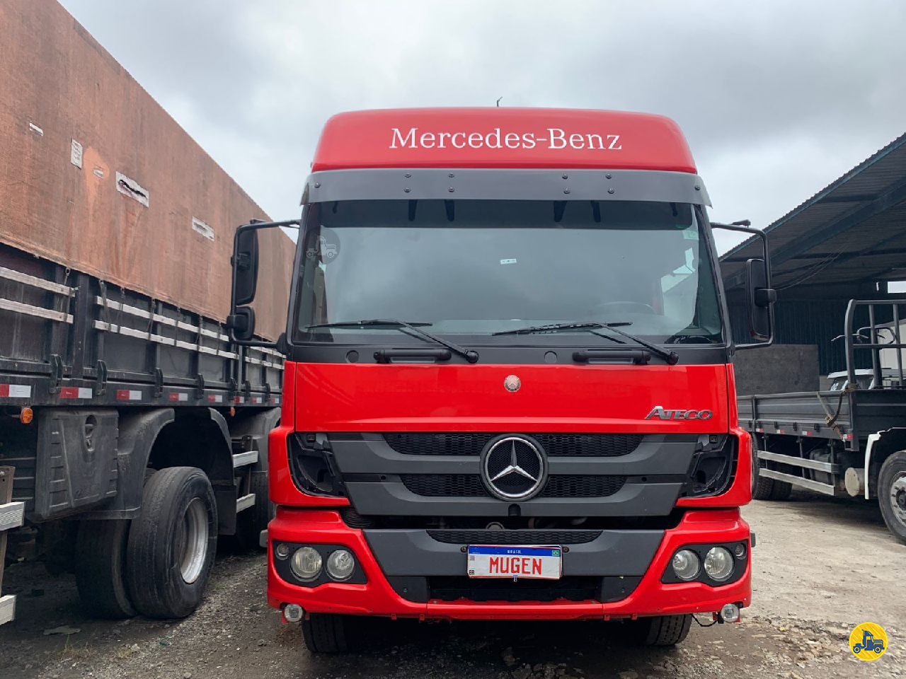 CAMINHAO MERCEDES-BENZ MB 2430 Carga Seca Truck 6x2 Mugen Caminhões GUARULHOS SÃO PAULO SP